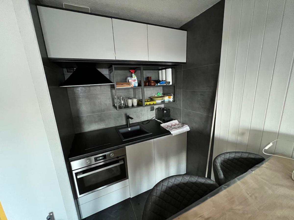Cosy Studio For 4 Near Ski Lift, Melezes K22 Вейзоназ Екстериор снимка